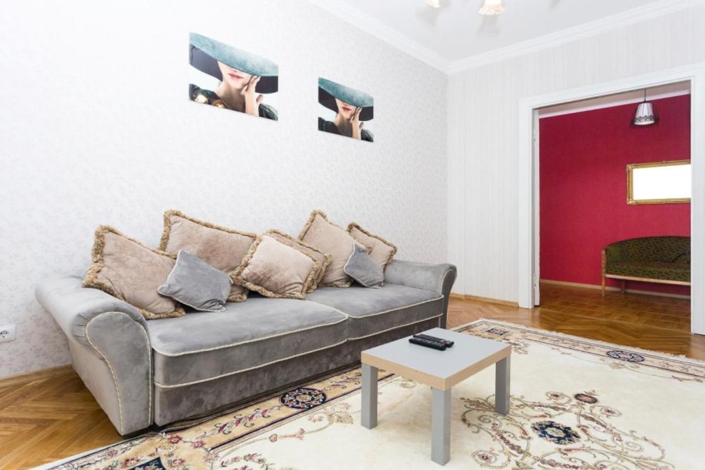 Apartment Lenina 3 Minsk Exterior foto